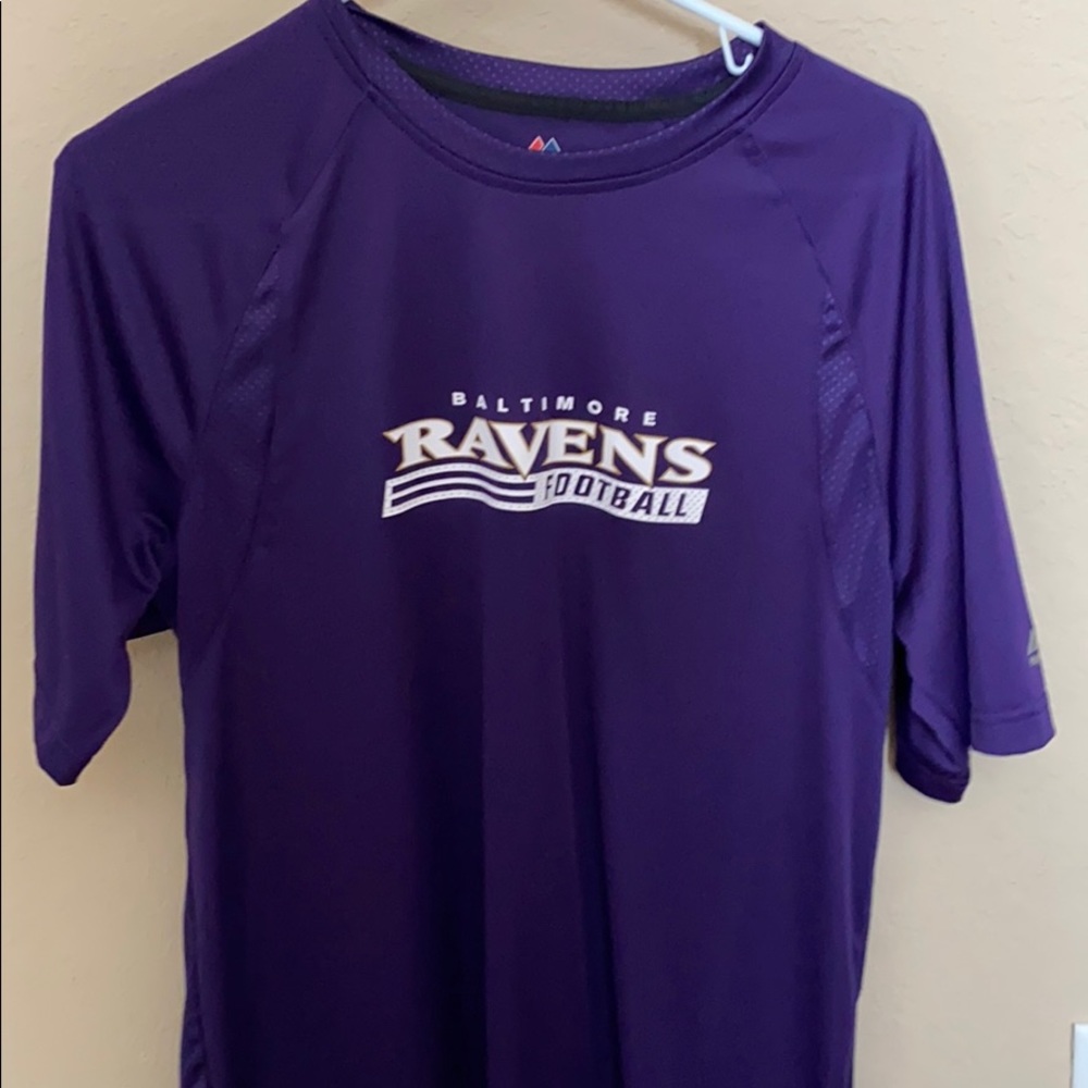 ** RAVENS FOOTBALL ATHLETIC TEE **